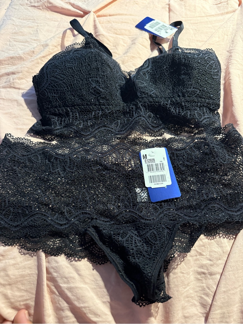 Bundle 2 bras and one underwearBlack Lace Bralette & Brief Set - Women Intimates